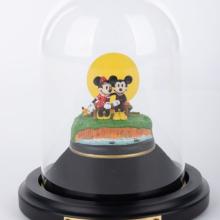 Mickey and Minnie Mouse Puppy Love Miniature by Goebel - ID: dec22447 Disneyana