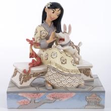 Mulan 'Honorable Heroine' Figurine (2020) - ID: 028399241743 Disneyana