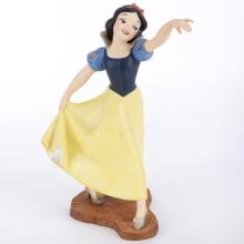 Snow White ‘The Fairest One of All' Figurine - ID: 035075410638 Disneyana
