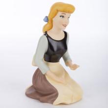 Cinderella 'Wistful Dreamer' Figurine (2007) - ID: 045544072366 Disneyana