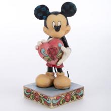 Mickey with Heart 'A Gift of Love' Figurine (2011) - ID: 045544440257 Disneyana