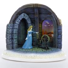 Olszewski ‘Touch the Spindle’ Figurine - ID: 708389196962 Disneyana