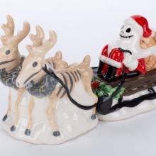 Santa Jack Skellington & Bonedeer Salt and Pepper Shaker Set (2014) - ID: 748787252167 Disneyana