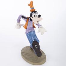 Goofy ‘Oh, the World Owes Me a Livin' Figurine (1997) - ID: 761880411385 Disneyana