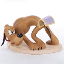 Pluto 'Sticky Situation' Figurine (1998) - ID: 761880411996 Disneyana
