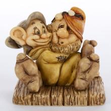 Doc and Dopey Figurine Trinket Box (2002) - ID: WDWRSWDD Disneyana