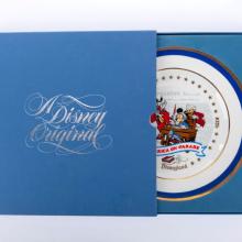 Disneyland America On Parade Limited Edition Plate (1976) - ID: aug23081 Disneyana
