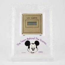 Disneyland The Team Behind the Scenes Desk Clock (1992) - ID: jul22556 Disneyana