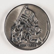 Disneyland Resort America On Parade Silver Medallion (1976) - ID: jun23110 Disneyana