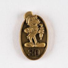 Jiminy Cricket 30 Year Cast Member Service Award Pin (c.1980's-2000's) - ID: jun23128 Disneyana