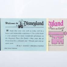 Disneyland America On Parade Courtesy Guest Ticket Book (1975) - ID: mar24367 Disneyana