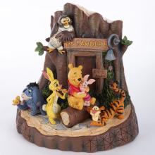Winnie the Pooh “Hundred-Acre Pals” Figurine (2022) - ID: 028399319244 Disneyana