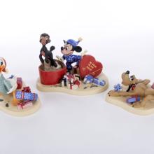 Mickey, Donald, Pluto and Danny “A Heartfelt Surprise” Figurine Set (2000) - ID: 045544146012 Disneyana